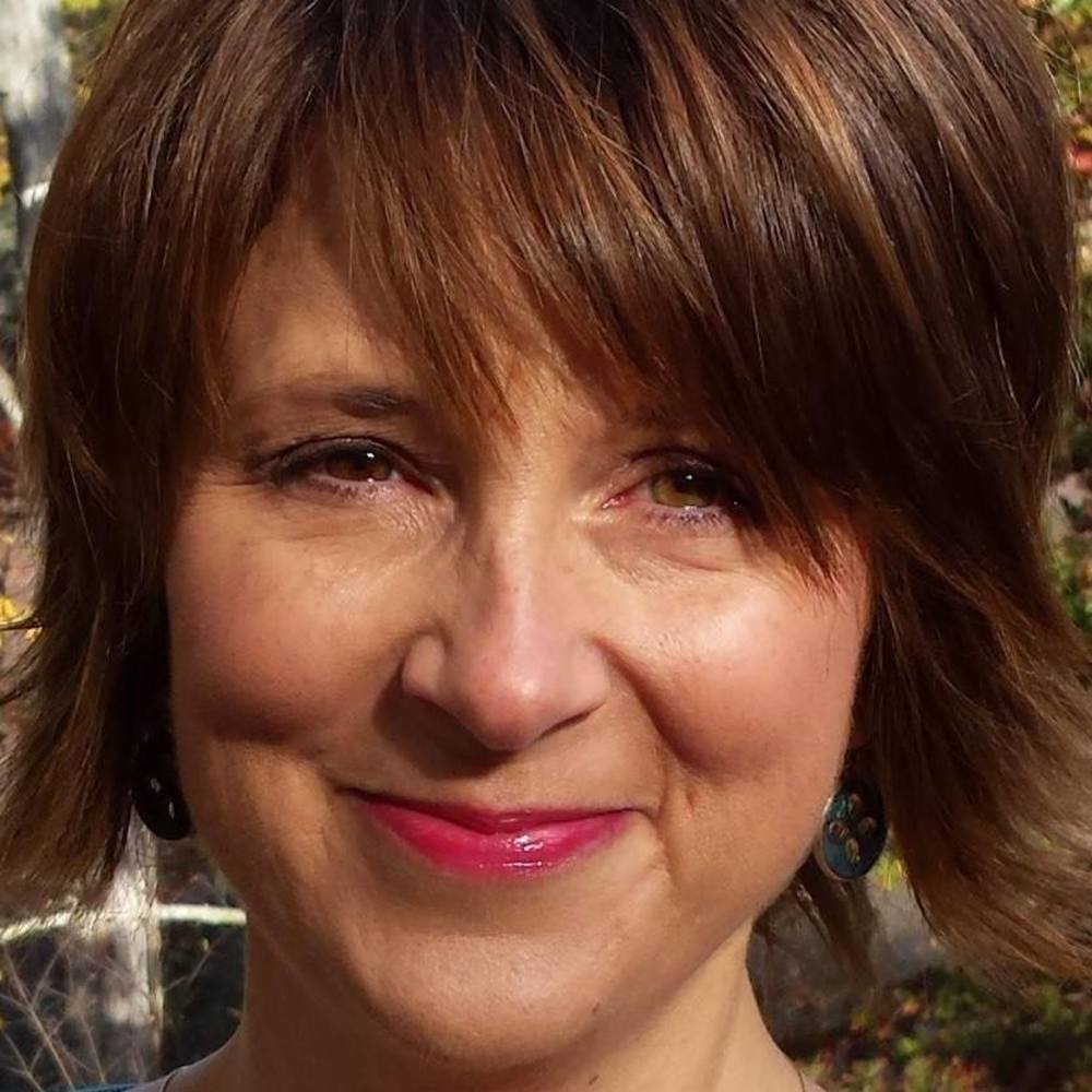 Meet your Posher, Laurie